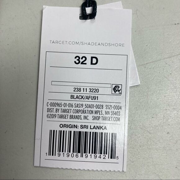 SHADE & SHORE Women’s Black Bikini Top Size‎ 32 D New With Tags - Picture 4 of 7